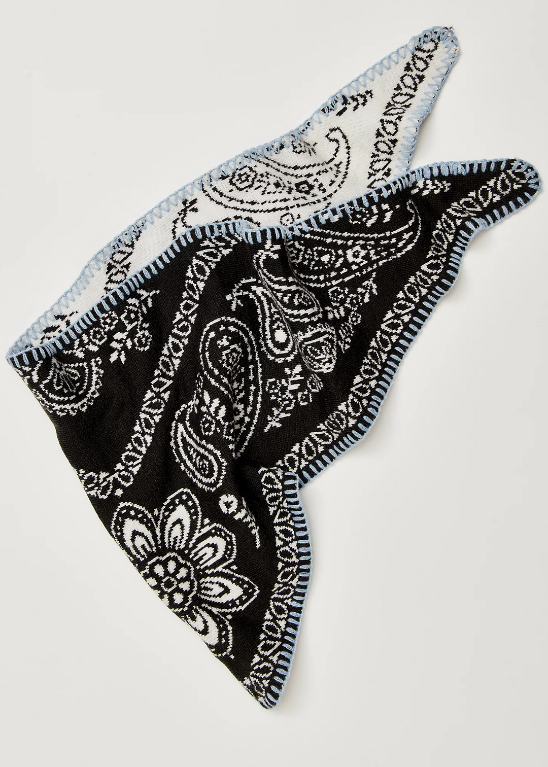 Free People Carmen Knitted Triangle - Angel White