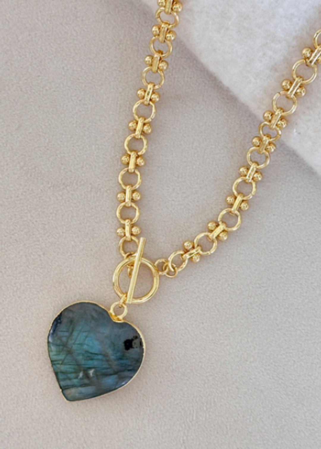 Easton Elle Heart Loop Necklace in Labradorite