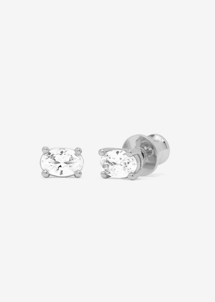 Women's oval diamond earrings in silver