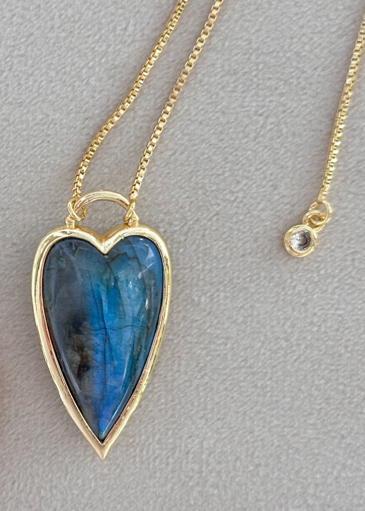 Easton Elle Skinny Heart Slip Necklace - Labradorite