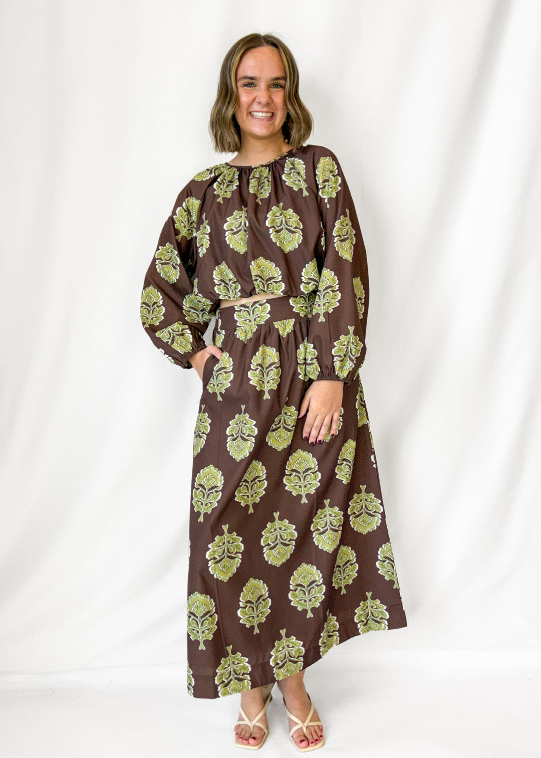Carson Floral Set