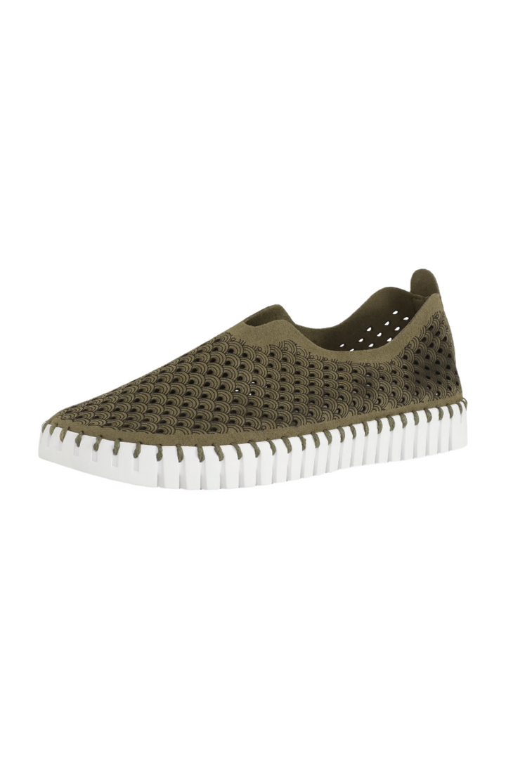 Ilse Jacobsen Tulip Perforated Slip-On Flats - Chestnut