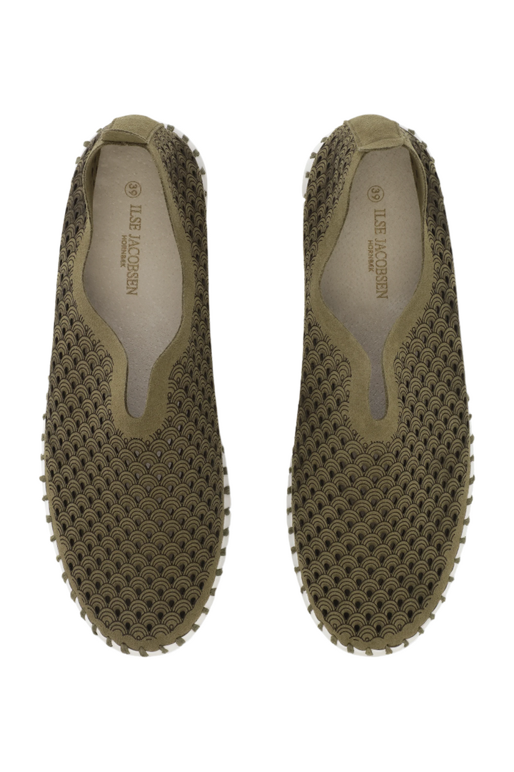 Ilse Jacobsen Tulip Perforated Slip-On Flats - Chestnut