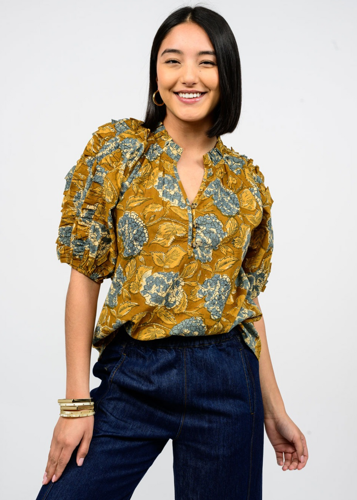 Ivy Jane Hydrangea Puff Sleeve Top