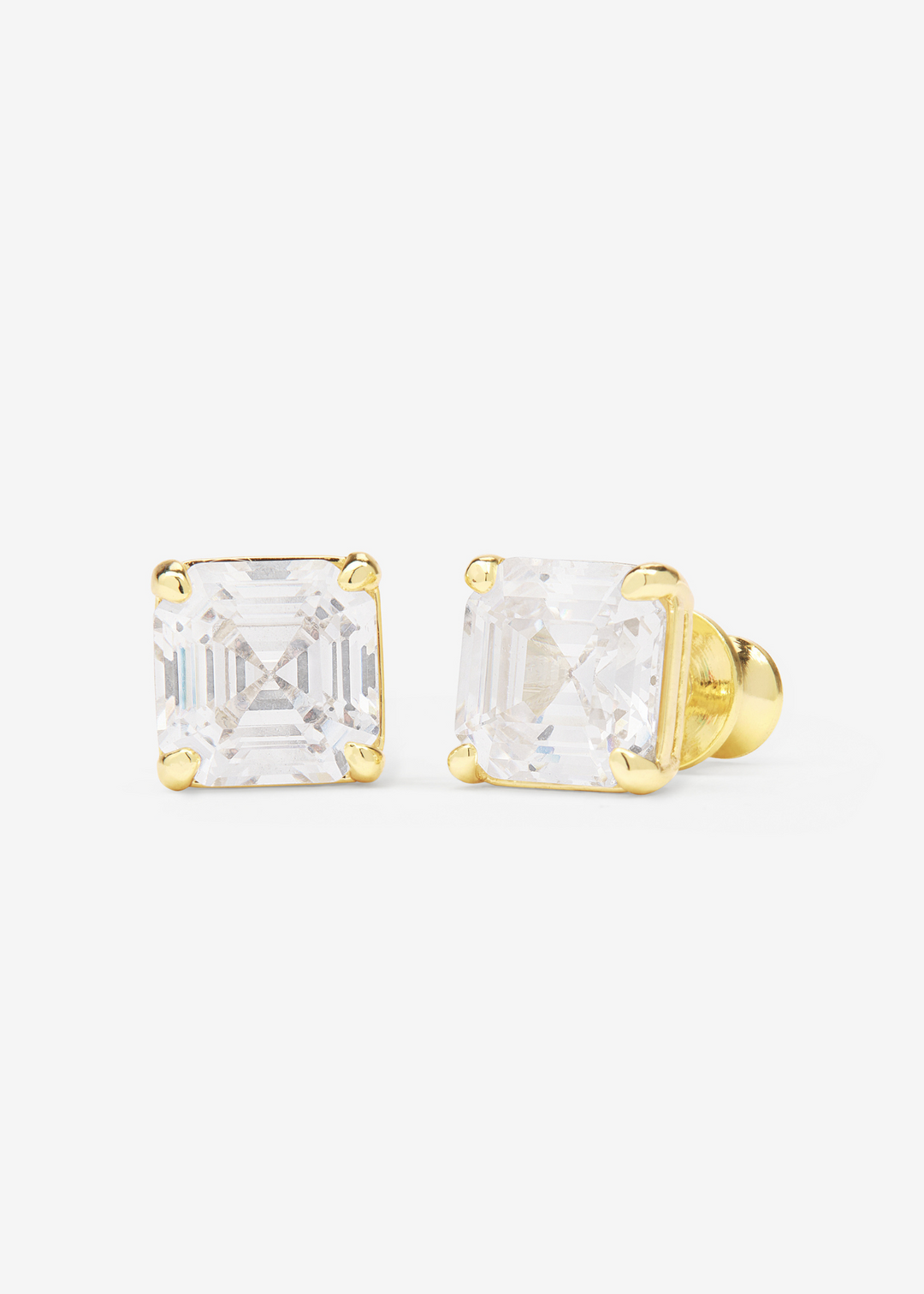 Women's square diamond stud earrings in gold