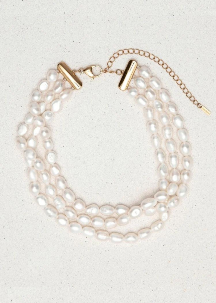 three strand chunky pearl choker necklace