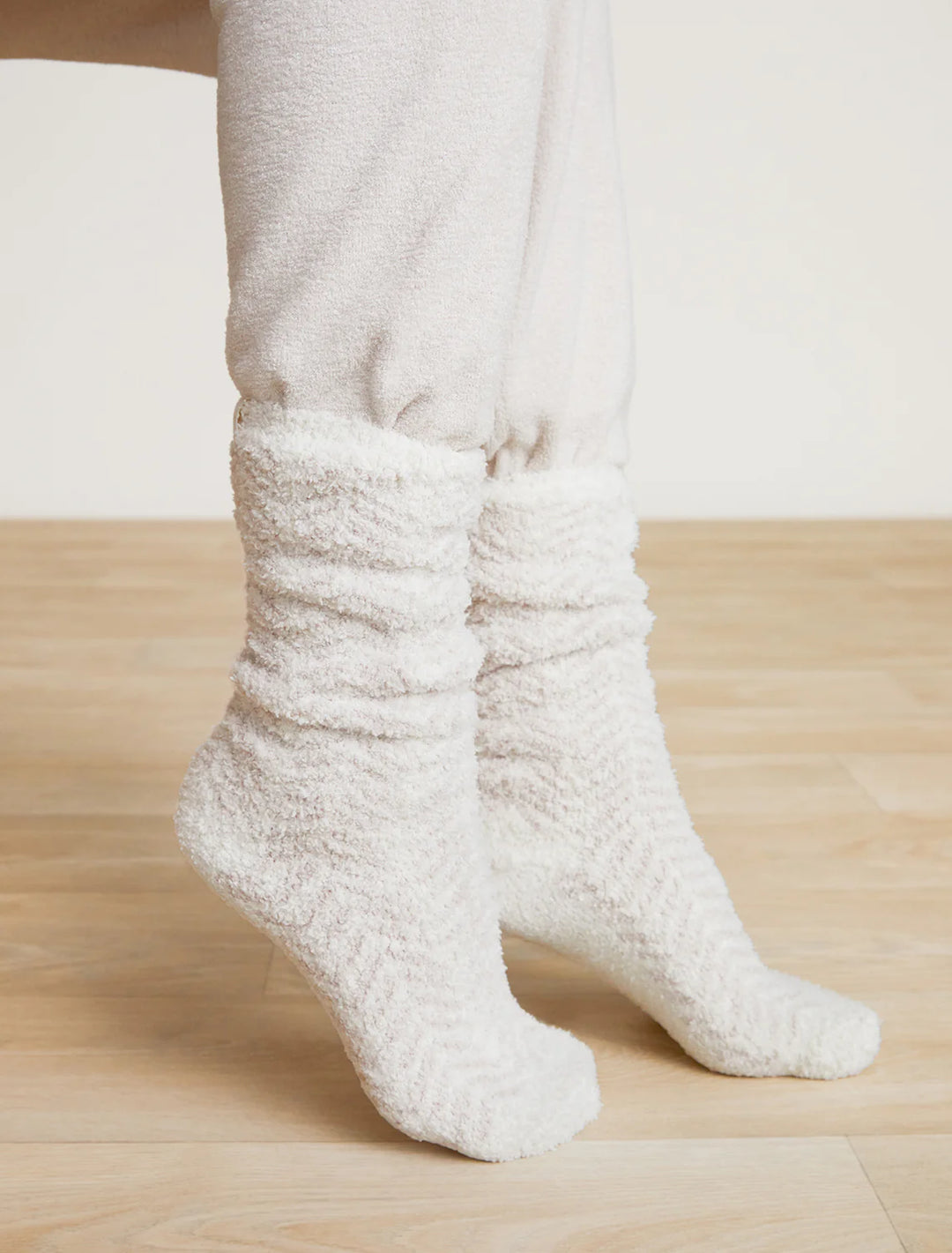 Barefoot Dreams CozyChic Women's Herringbone Socks - Cream/Stone