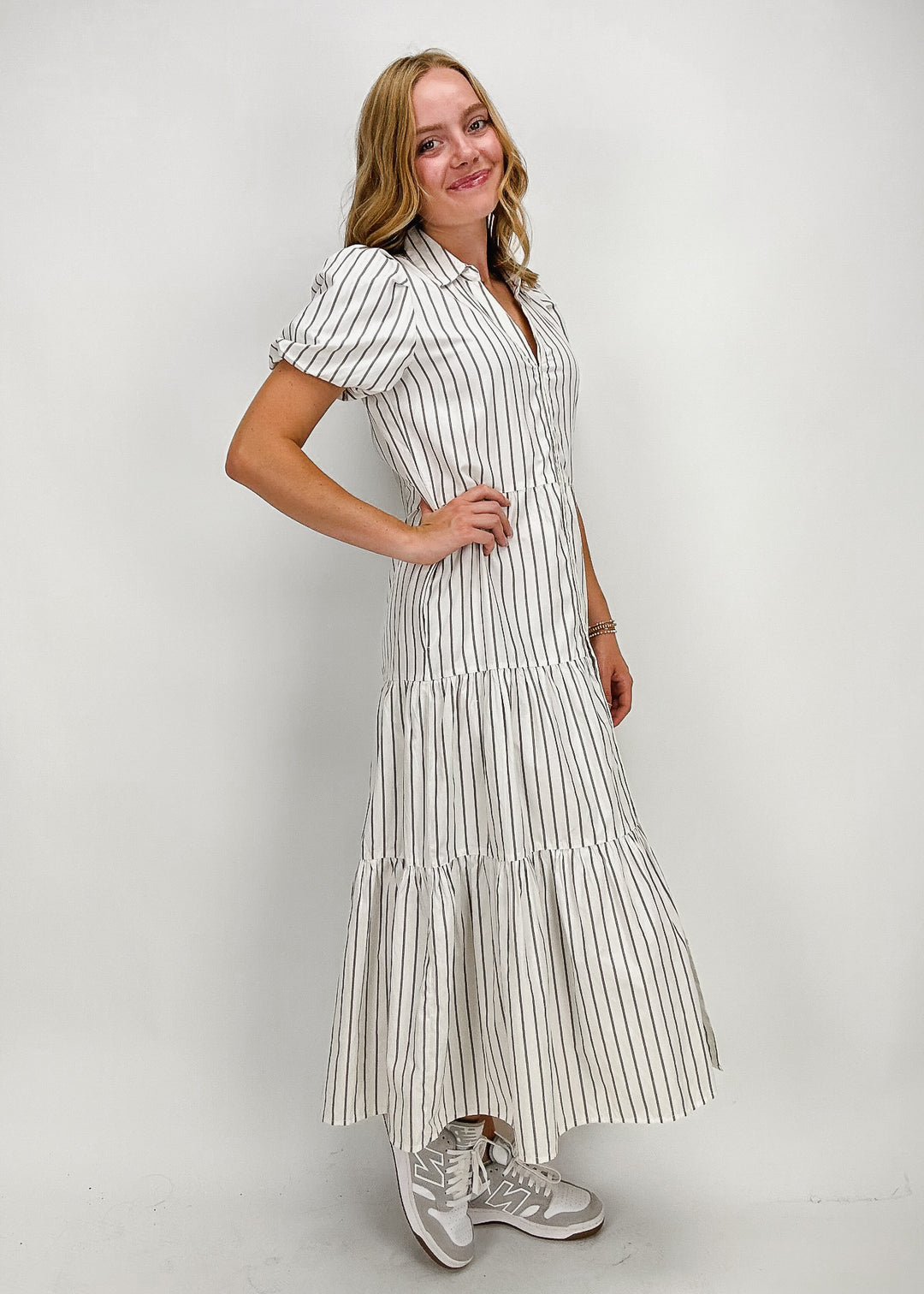 Elan Jackie Midi Dress