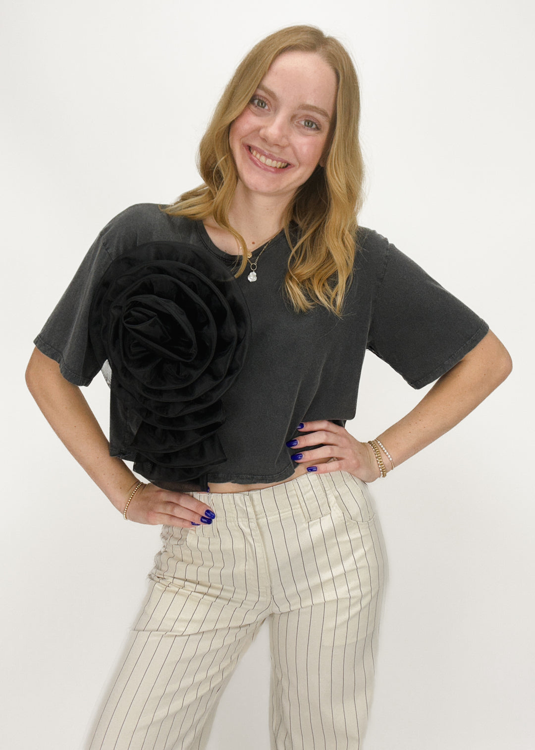 washed black short sleeve cropped tee with black rose appliqué