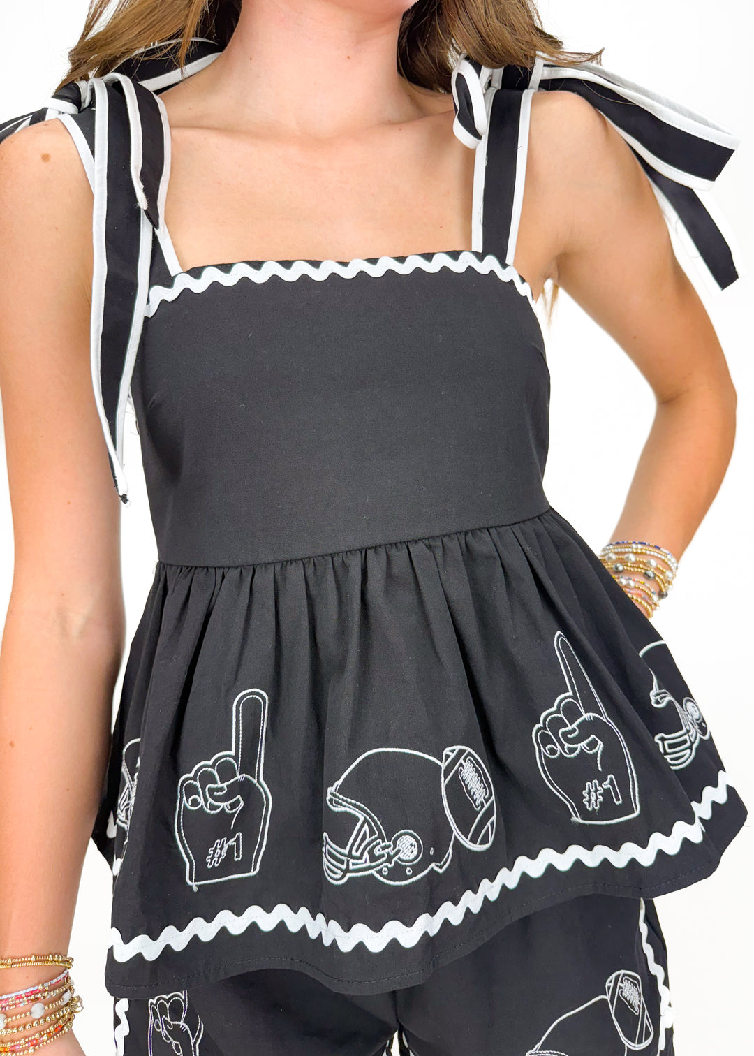 Gameday Embroidered Set