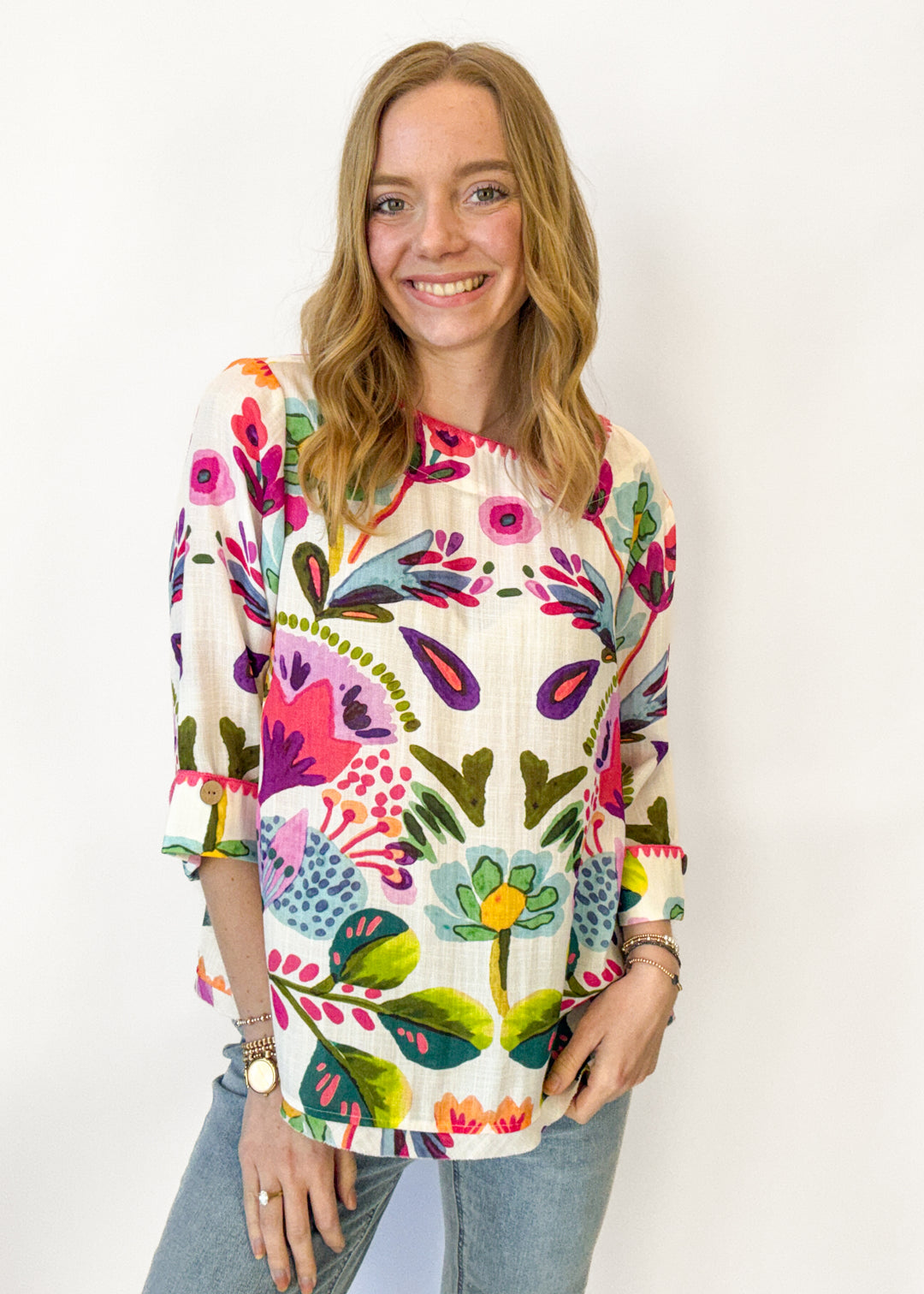 Women's Multicolor Floral Pattern Top – June & Beyond Boutique